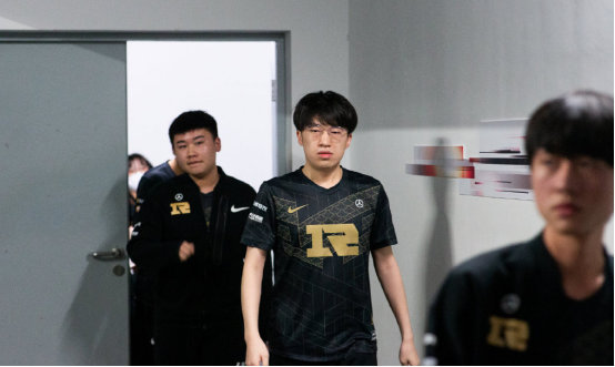 消费者能够 消费者能够