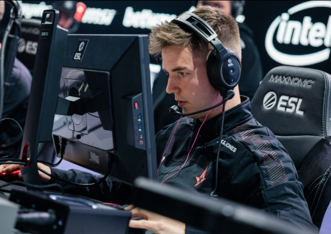 尽管有乌龙 尽管有乌龙