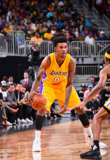 对手边卫体 对手边卫体